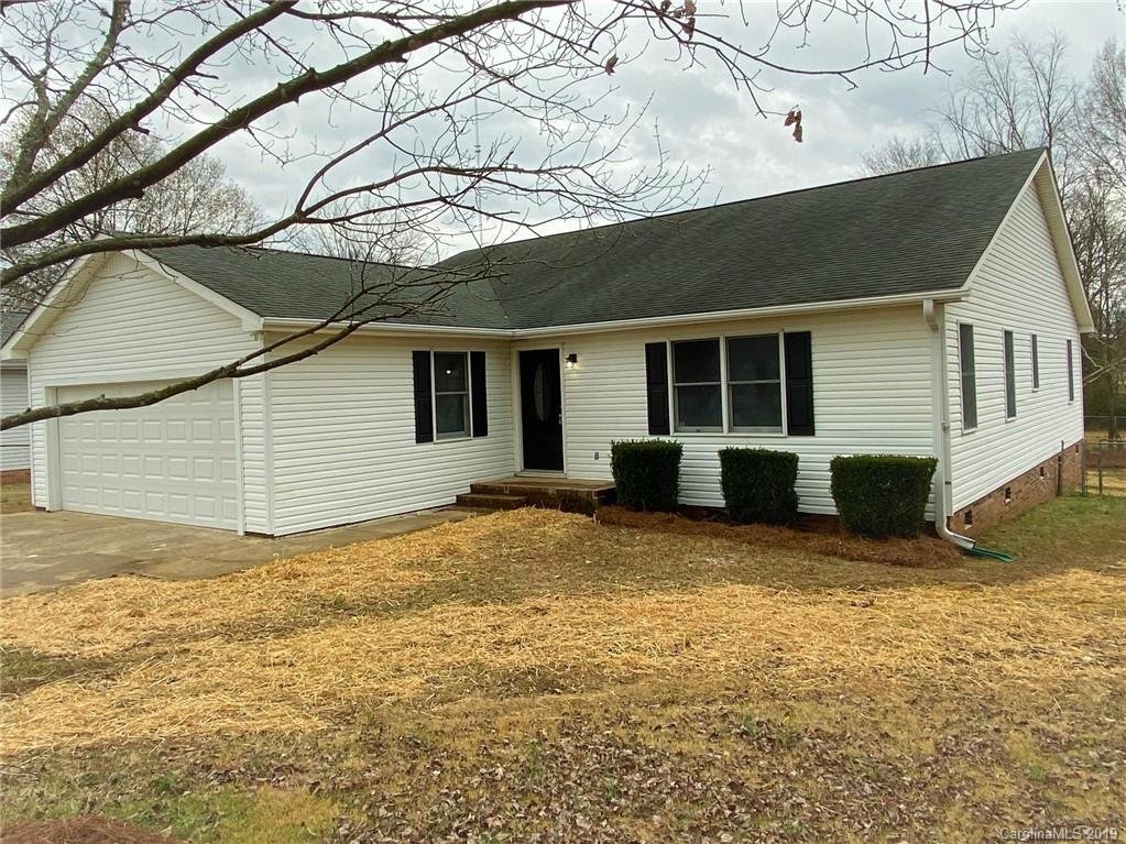 Property image 1 at 3611 Farm Lake Drive, Concord, NC 28027