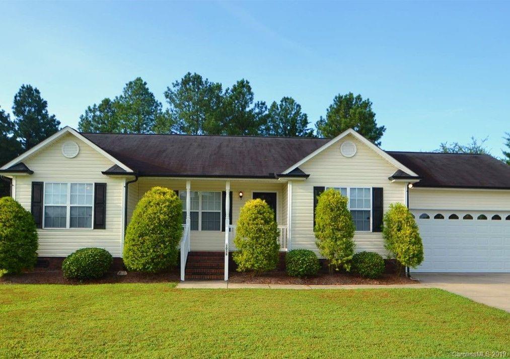 1039 Loch Lomond Circle