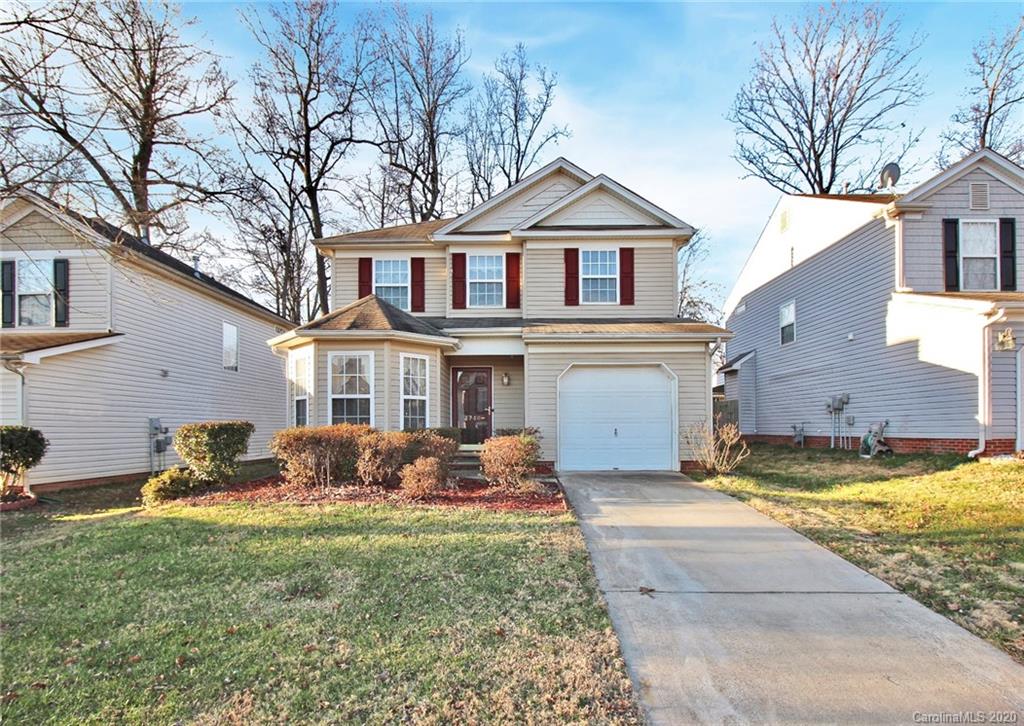 Property image 1 at 3740 Brookchase Lane, Charlotte, NC 28205