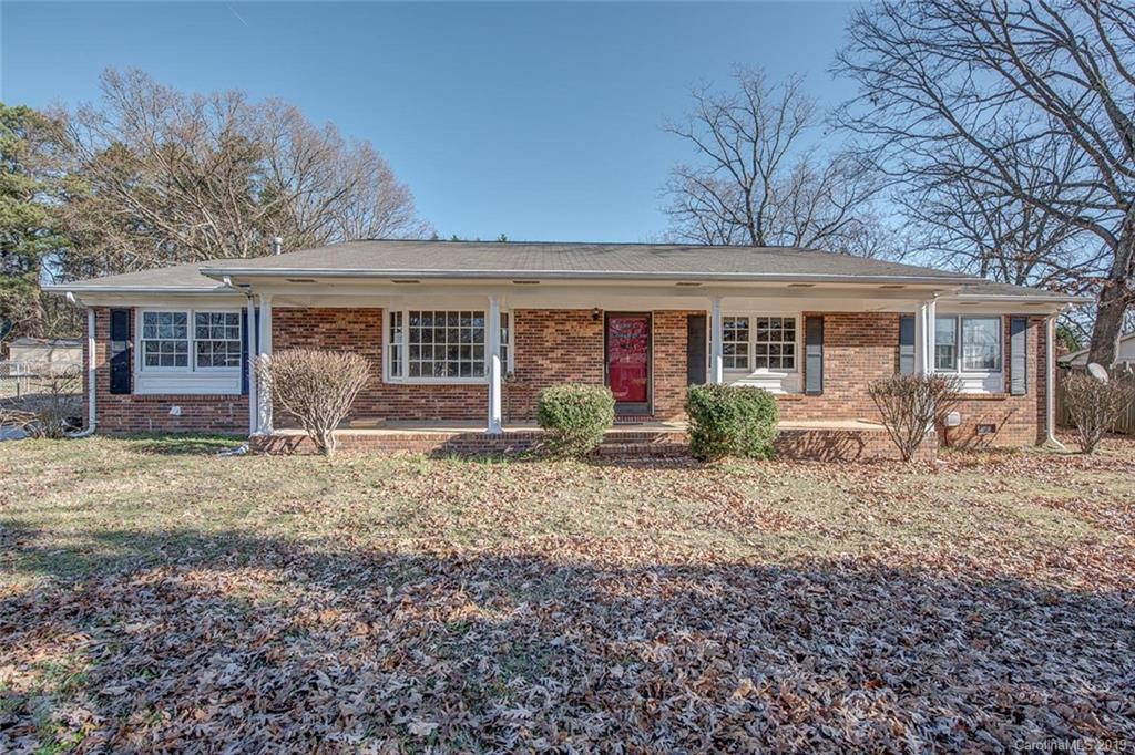 Property image 1 at 3404 Cinderella Drive, Dallas, NC 28034