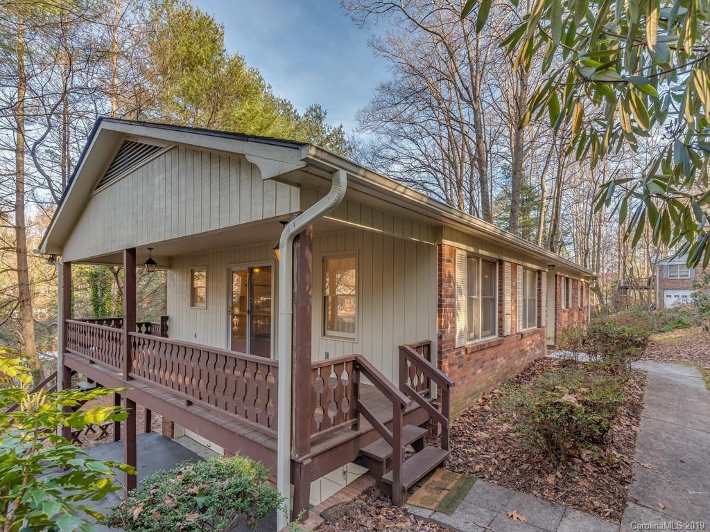 Property image 1 at 116 Long John Drive, Hendersonville, NC 28791