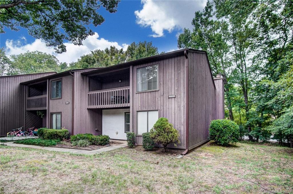 6606 Point Comfort Lane