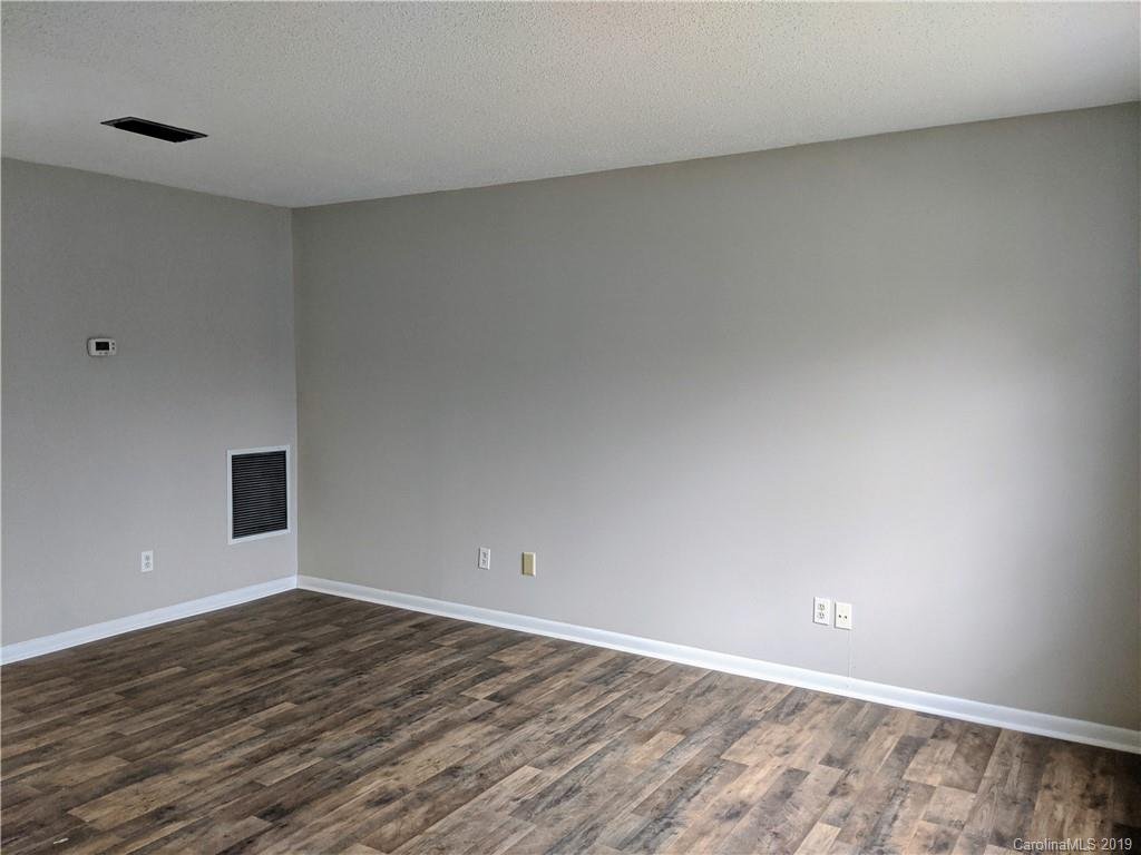 Property image 1 at 427 N Yadkin Avenue, Spencer, NC 28259