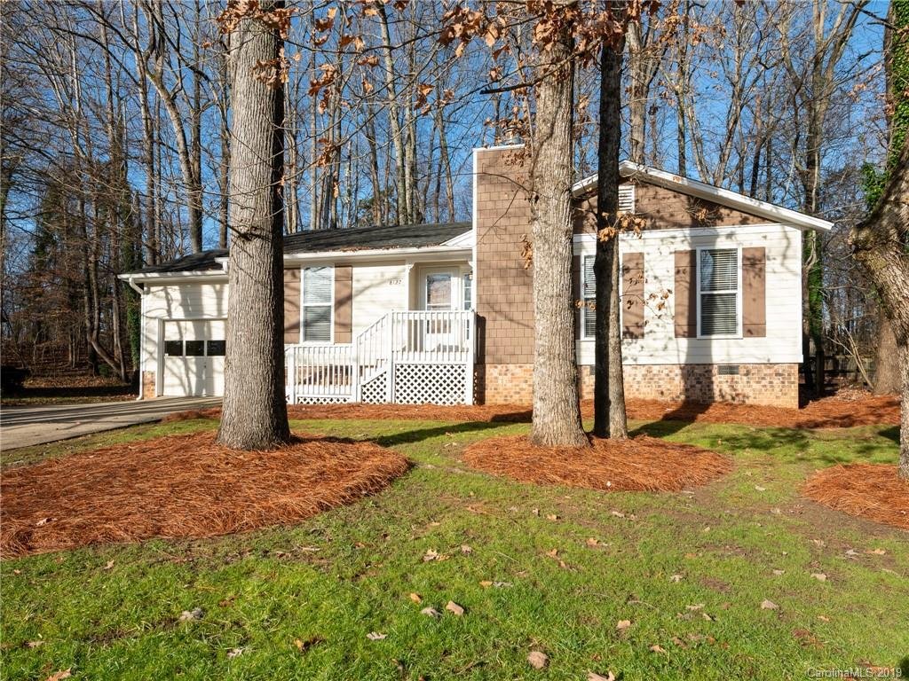 Property image 1 at 8127 Chrisbry Lane, Charlotte, NC 28215