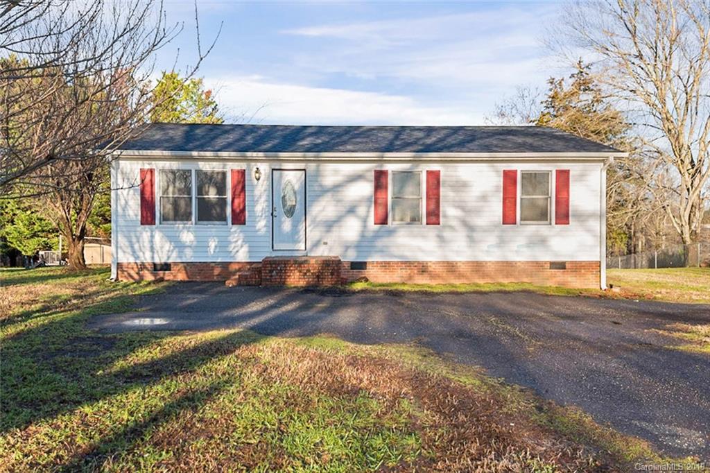 Property image 1 at 108 Hillcrest Drive, Bessemer City, NC 28016