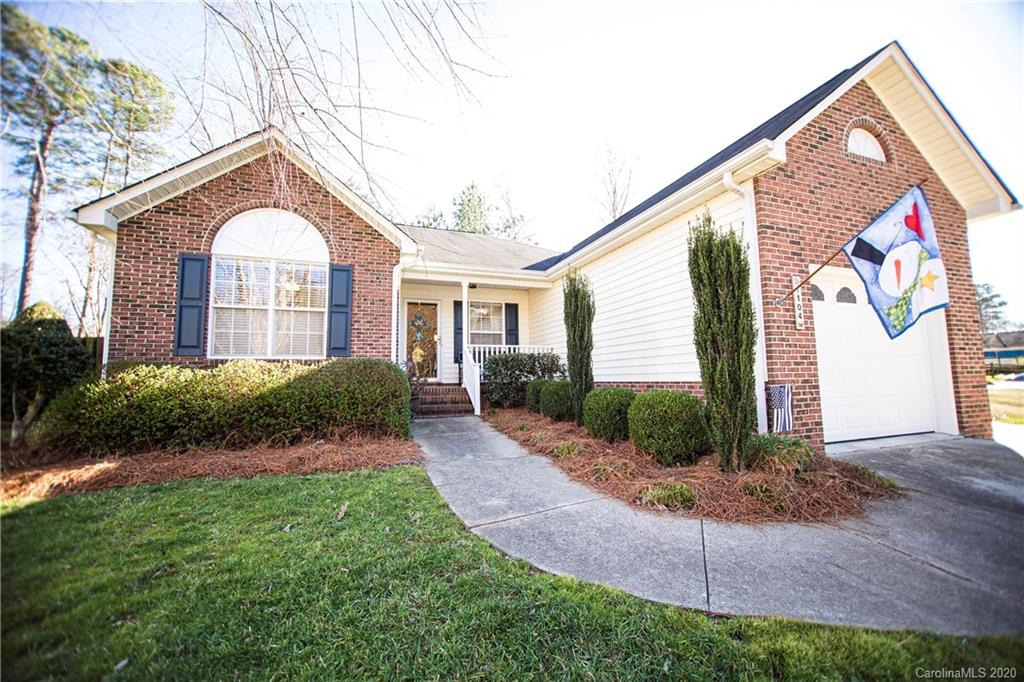 Property image 1 at 1104 White Water Circle, Belmont, NC 28012