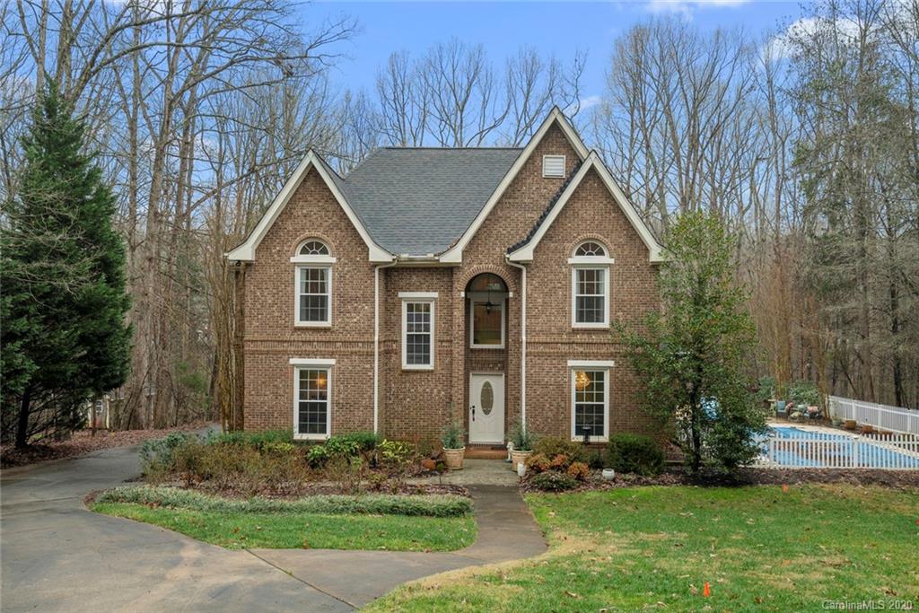 5031 Saddlehorn Trail