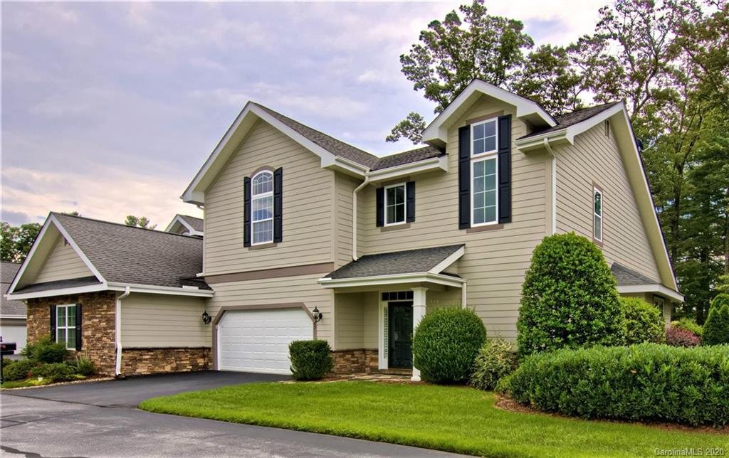 Property image 1 at 67 Towne Place Drive, Hendersonville, NC 28792