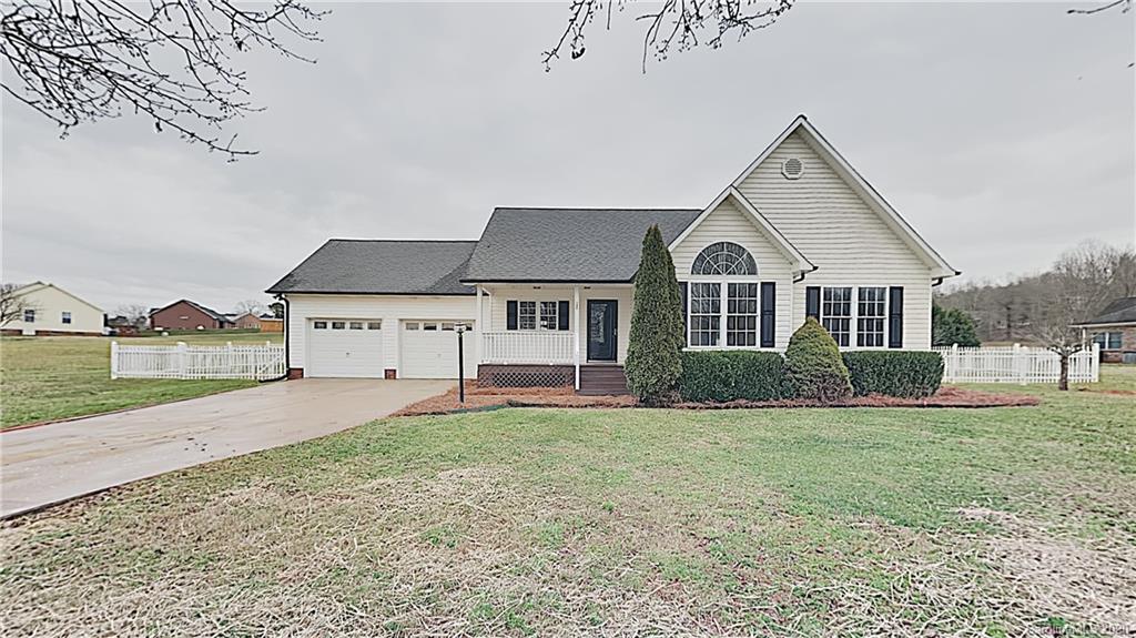 Property image 1 at 2469 Carriage Lane, Lincolnton, NC 28092