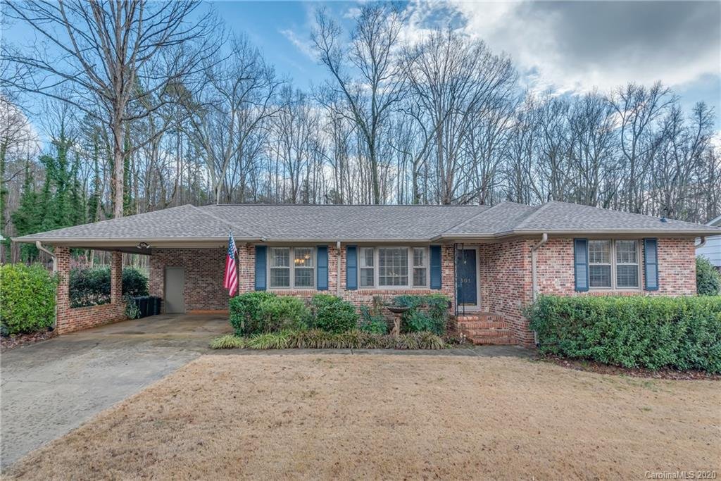 Property image 1 at 501 Royal Oaks Drive, Spartanburg, SC 29302