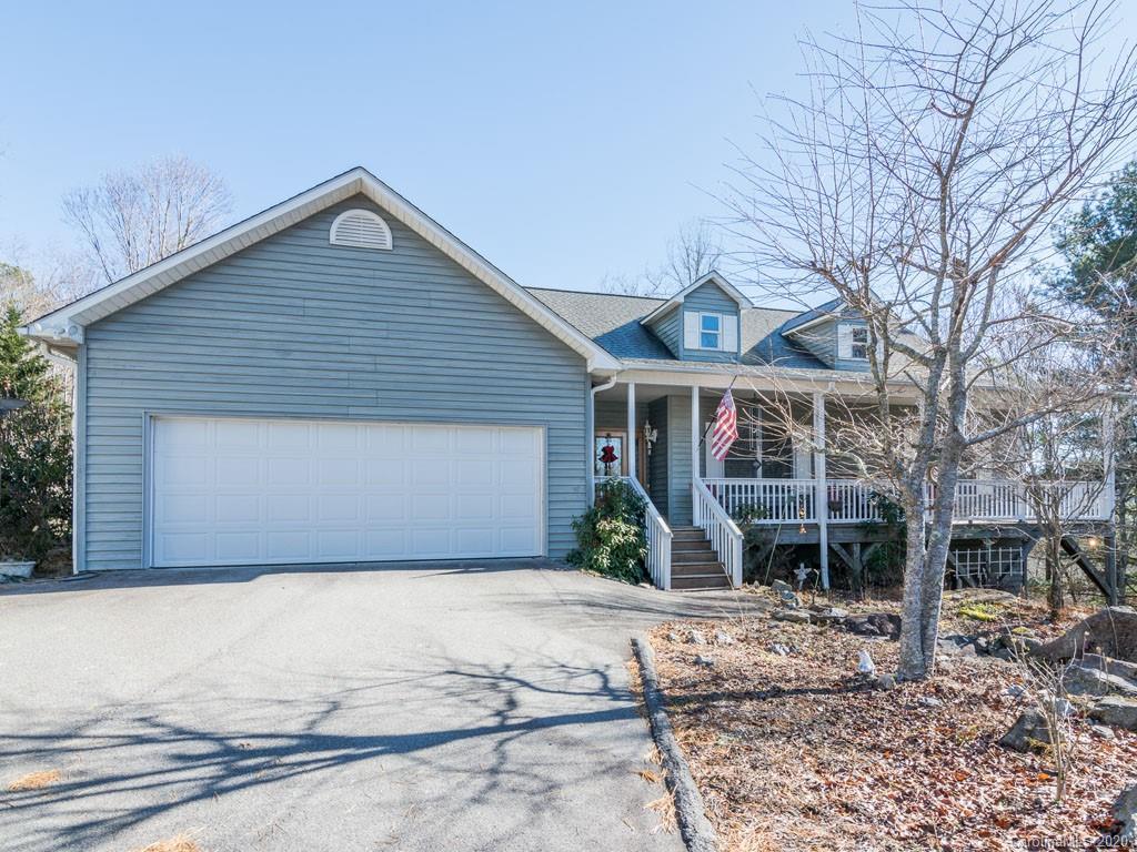 Property image 1 at 300 Moon Circle, Brevard, NC 28712