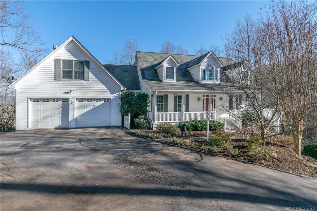 Property image 1 at 512 Claremont Drive, Flat Rock, NC 28731