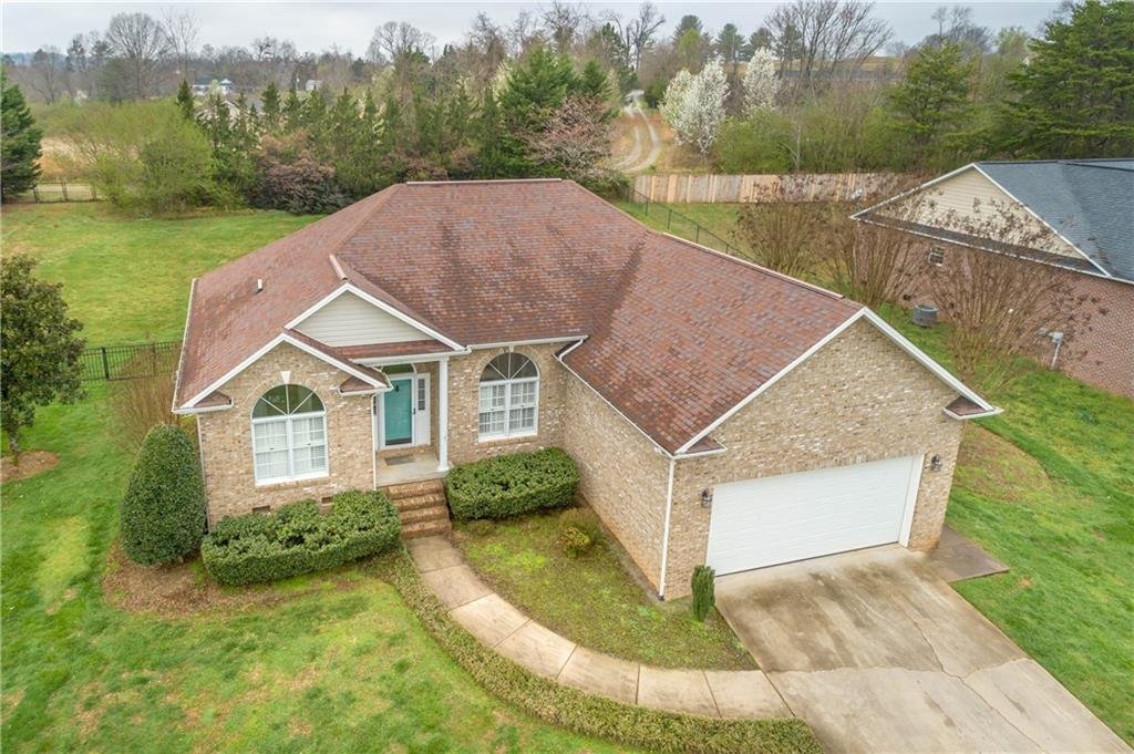 Property image 1 at 16 Greenway Drive, Granite Falls, NC 28630