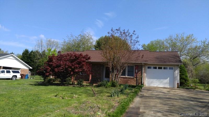 Property image 1 at 5622 Valley Field Road, Hickory, NC 28602