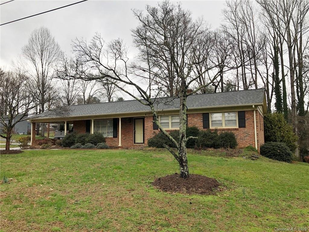 Property image 1 at 310 Council Oaks Street, Morganton, NC 28655