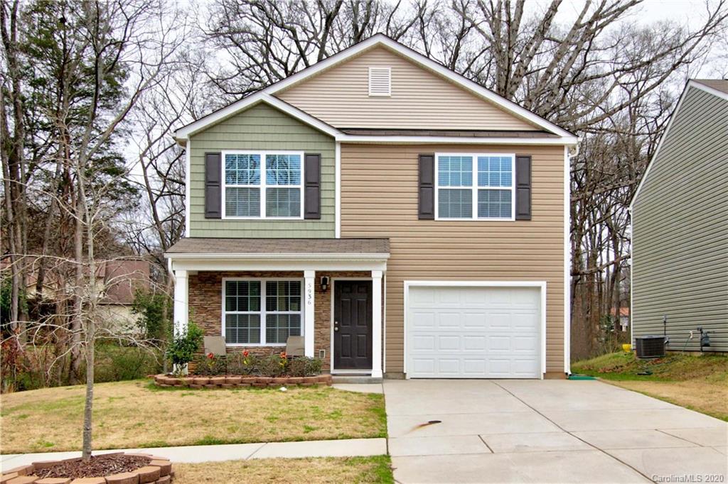 Property image 1 at 5936 Sanders Farm Lane, Charlotte, NC 28216