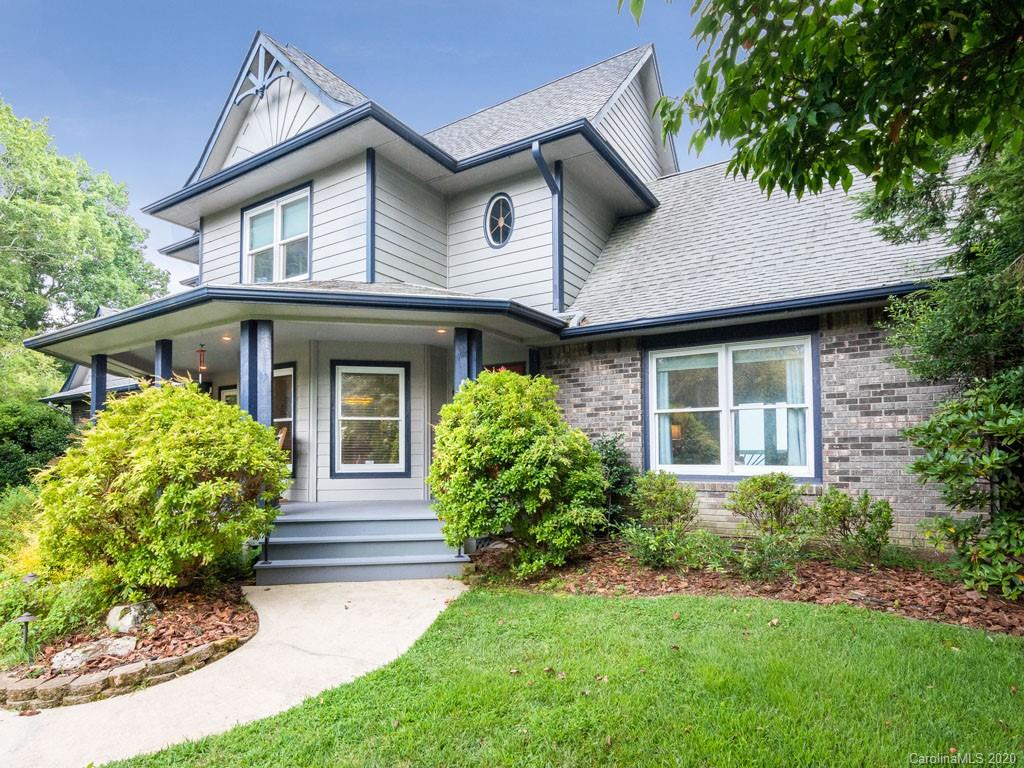 Property image 1 at 911 Sunlight Ridge Drive, Hendersonville, NC 28792