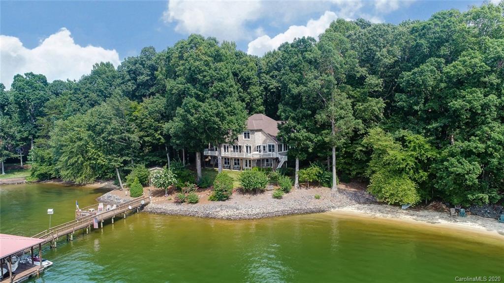 Property image 1 at 139 Hawks Point Drive, Troutman, NC 28166