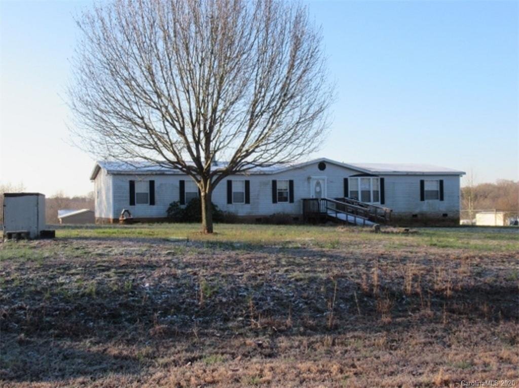 Property image 1 at 5305 Weblee Court, Kings Mountain, NC 28086