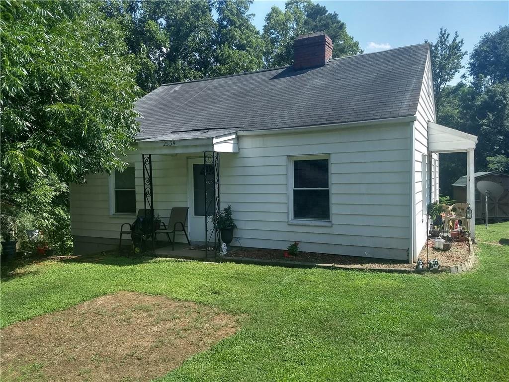 Property image 1 at 2539 4th Avenue, Hickory, NC 28602
