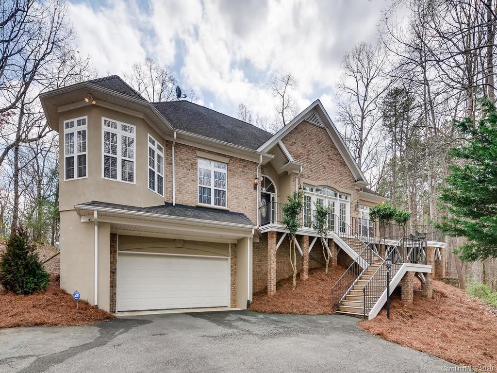 Property image 1 at 5104 Mountain Point Lane, Charlotte, NC 28216