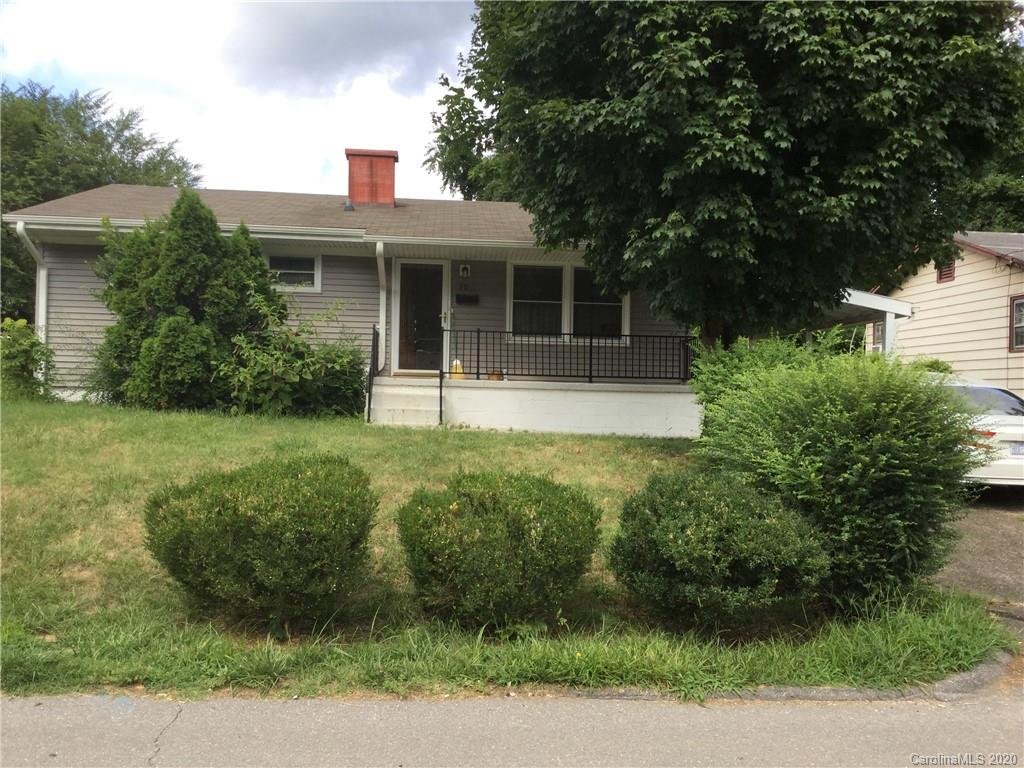 Property image 1 at 10 W Chapel Circle, Asheville, NC 28803