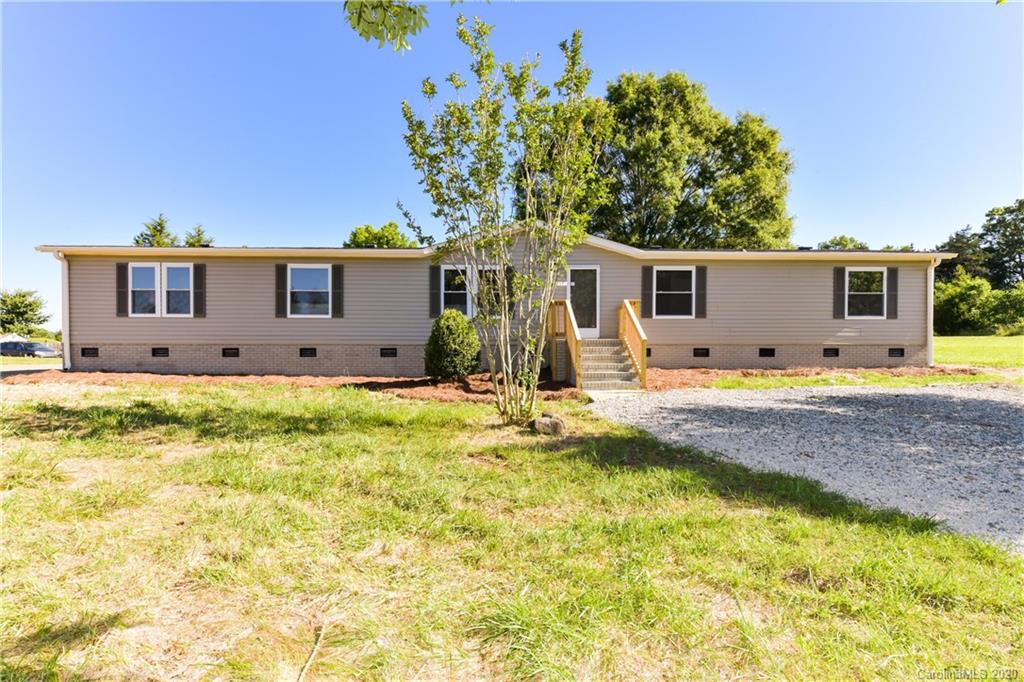 Property image 1 at 1001 Olde Creek Trail, Concord, NC 28025