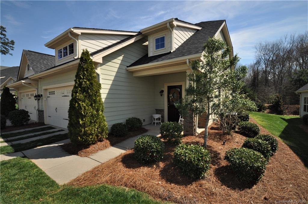 Property image 1 at 190 Aztec Circle, Mooresville, NC 28117