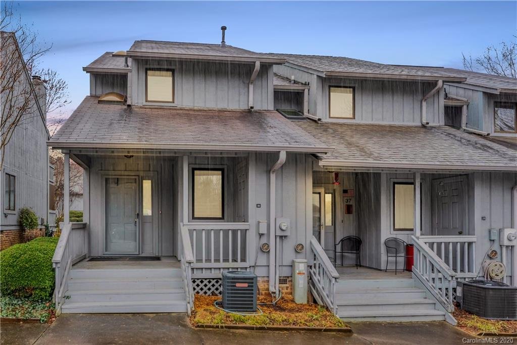 Property image 1 at 100 Willow Run Drive, Gastonia, NC 28056