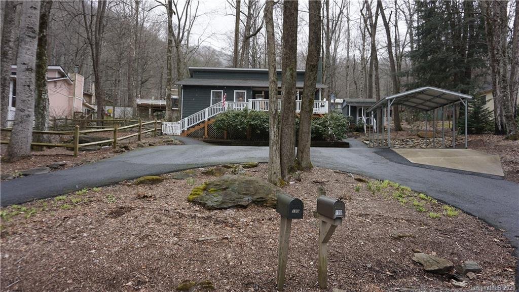 Property image 1 at 190 Blue Jay Loop, Maggie Valley, NC 28751