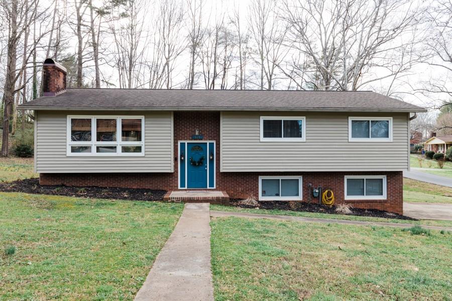 Property image 1 at 305 Parlier Avenue, Conover, NC 28613