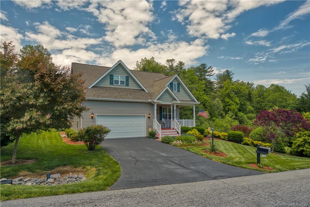 Property image 1 at 55 Stone House Road, Hendersonville, NC 28739