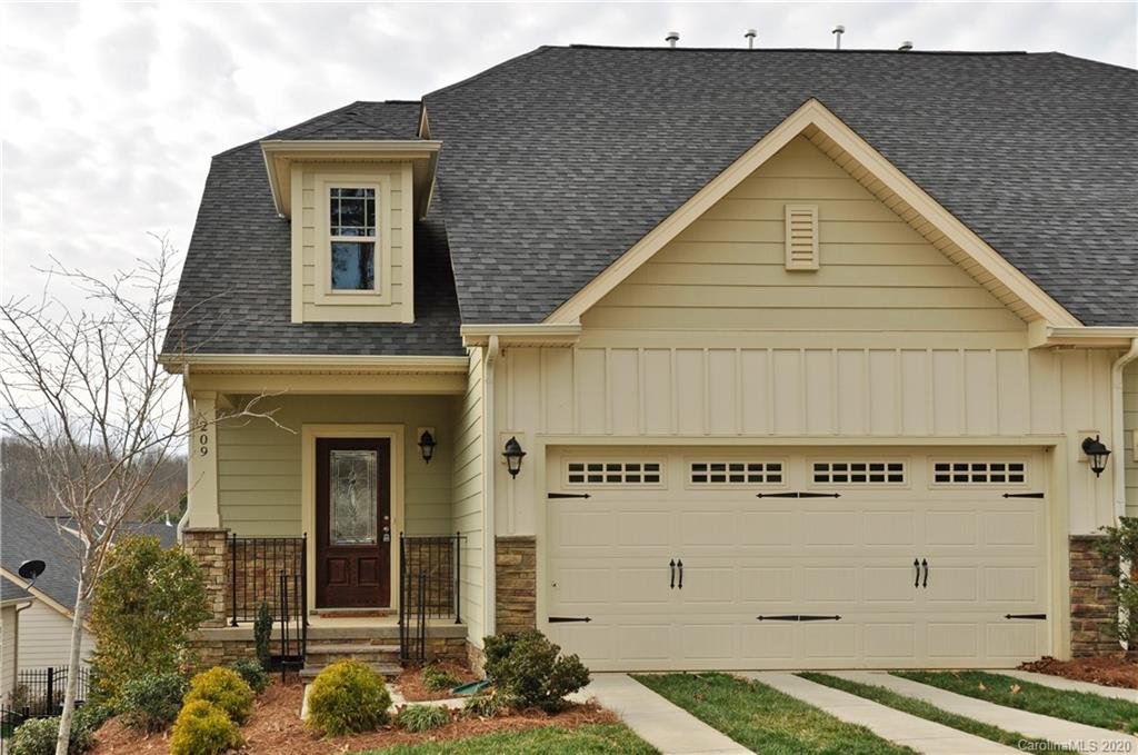 Property image 1 at 209 Aztec Circle, Mooresville, NC 28117