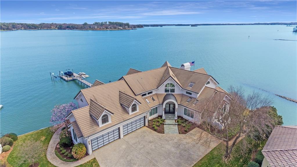 3386 Governors Island Drive