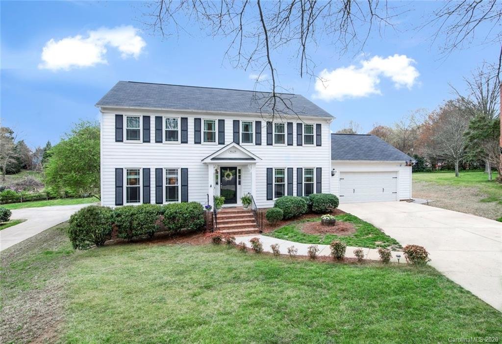 Property image 1 at 9529 Banwell Lane, Charlotte, NC 28269