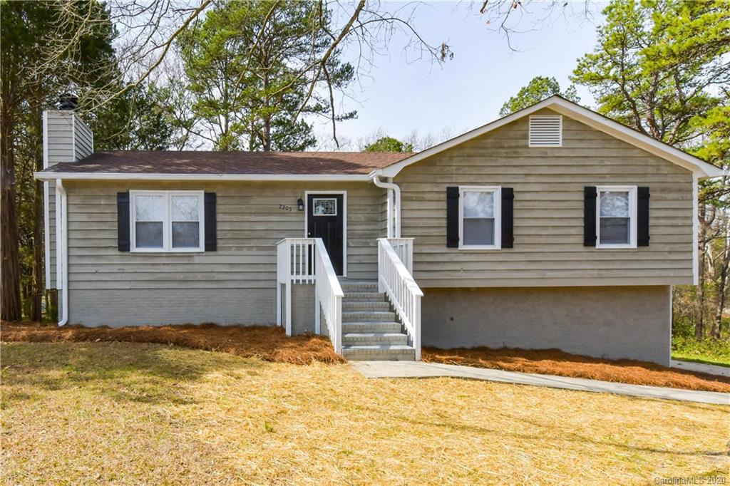 2205 Applegate Drive