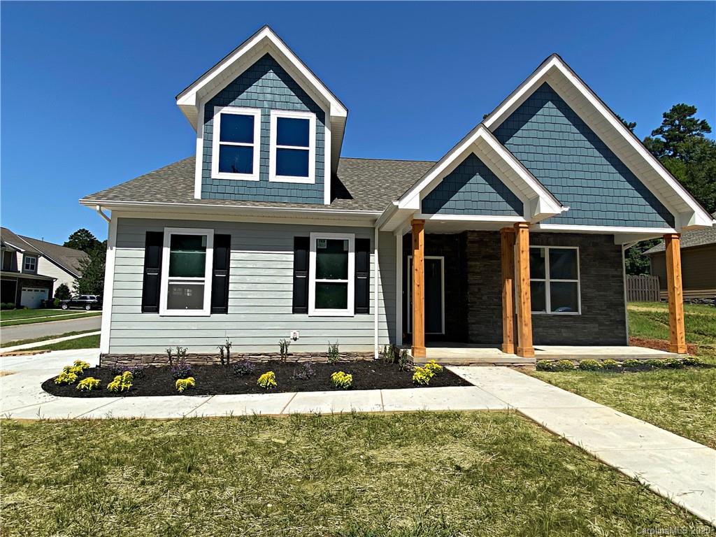 Property image 1 at 3903 13th Street, Hickory, NC 28601