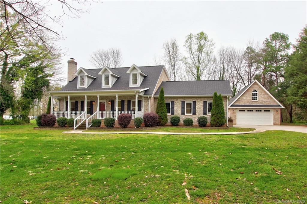 Property image 1 at 307 Faith Road, Mooresville, NC 28115