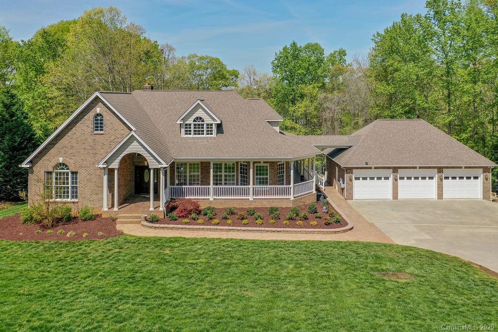 Property image 1 at 182 Windwood Lane, Troutman, NC 28166