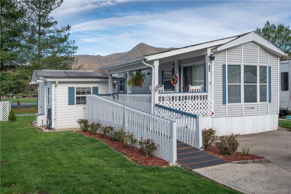 Property image 1 at 20 Strollers Lane, Waynesville, NC 28785