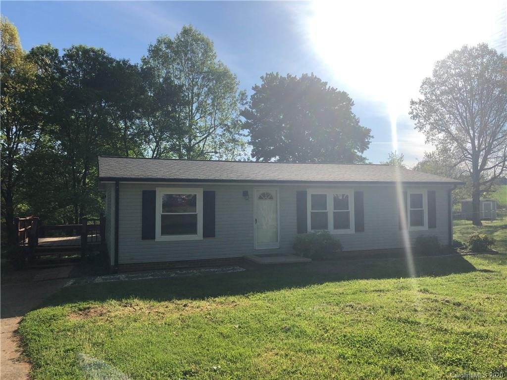 Property image 1 at 3408 Stony Brook Circle, Newton, NC 28658