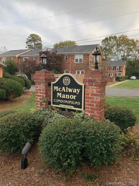 Property image 1 at 904 Mcalway Road, Charlotte, NC 28211