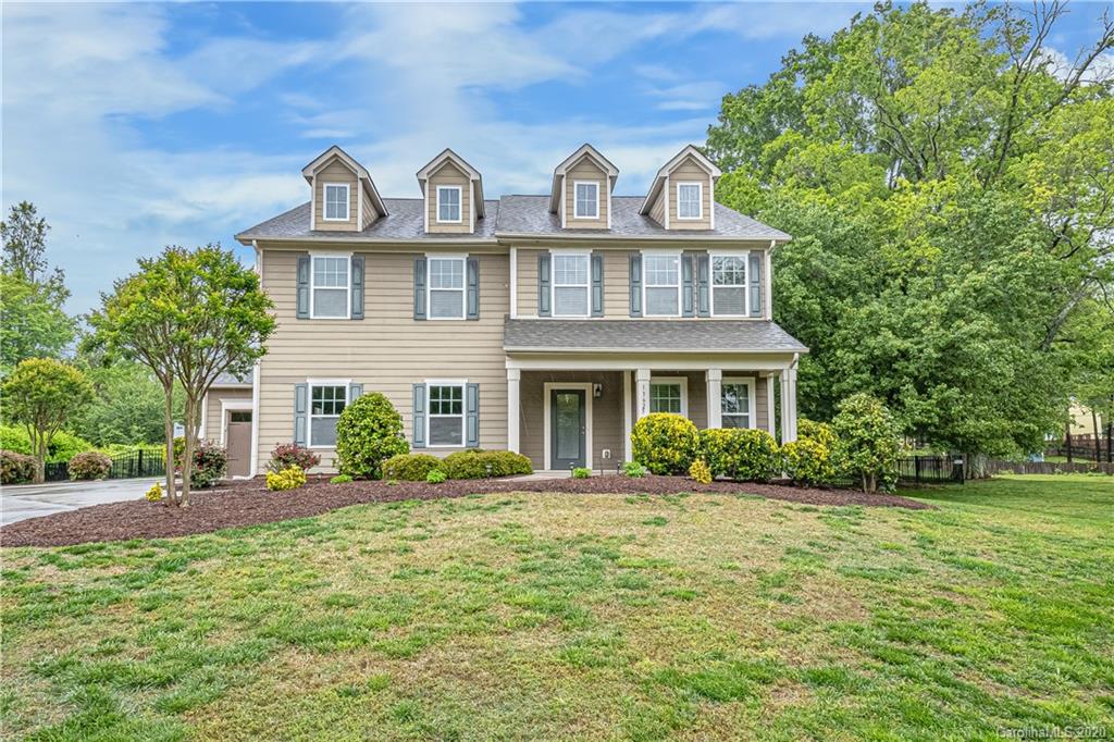 Property image 1 at 13625 Fairington Oaks Drive, Mint Hill, NC 28227
