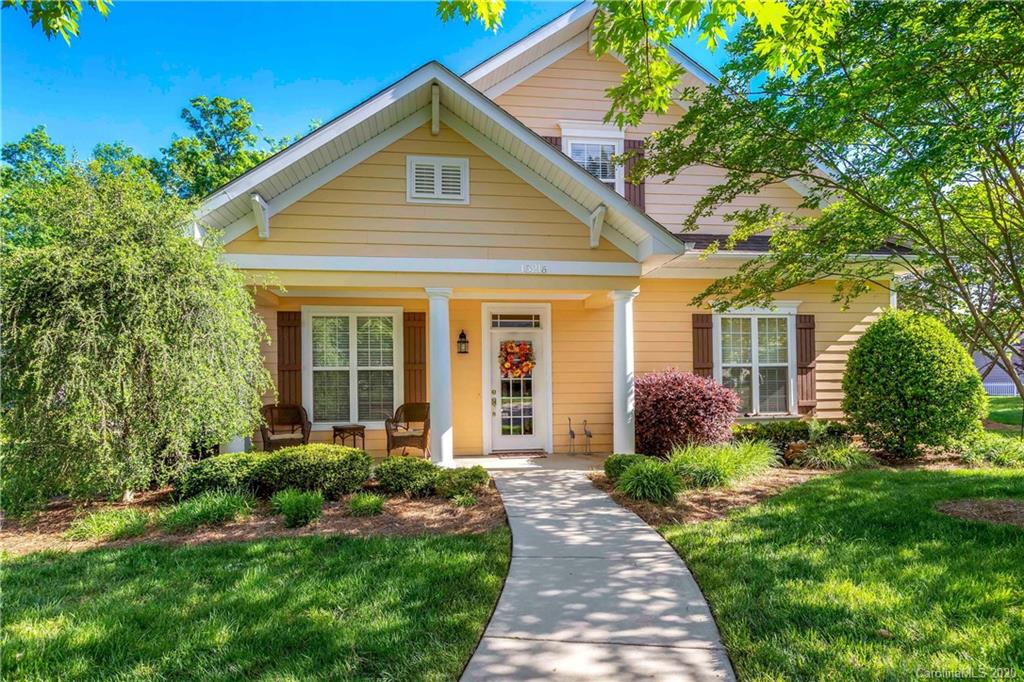 13216 Old Compton Court