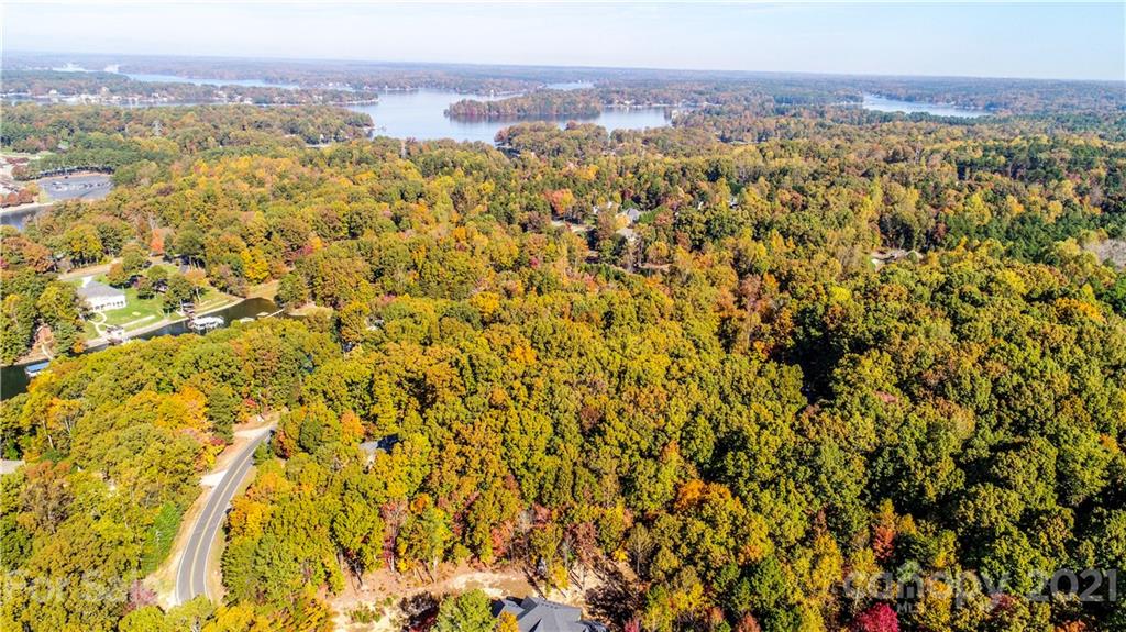 Property image 1 at 167 Greenbay Road, Mooresville, NC 28117