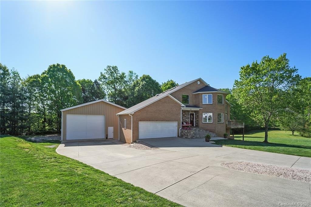 Property image 1 at 136 Hardwick Drive, Mooresville, NC 28115