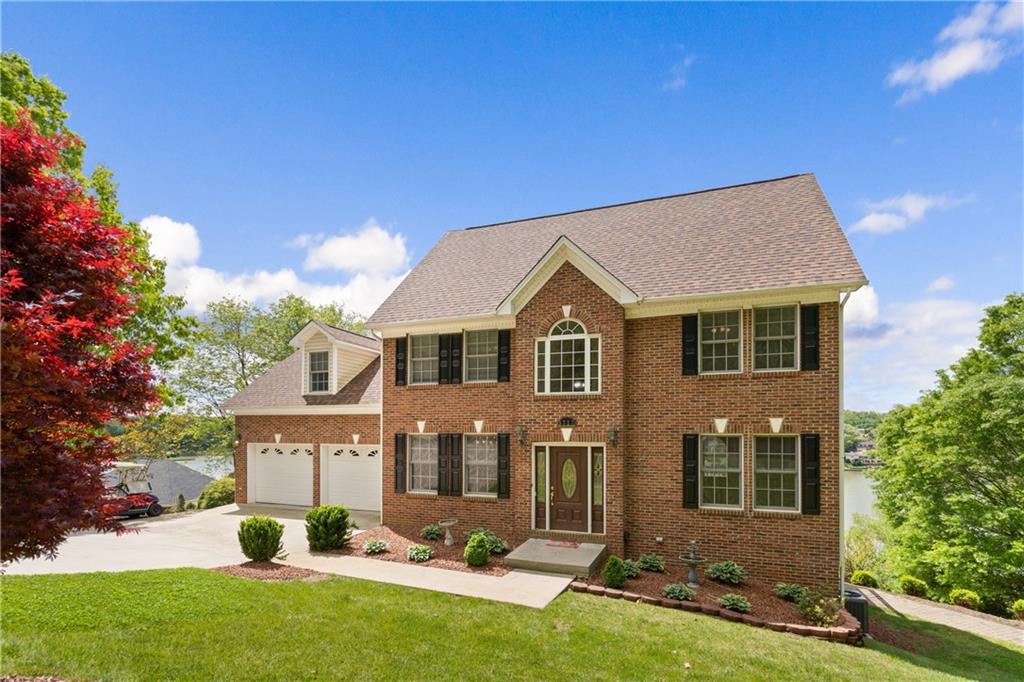 Property image 1 at 5727 Crown Terrace, Hickory, NC 28601