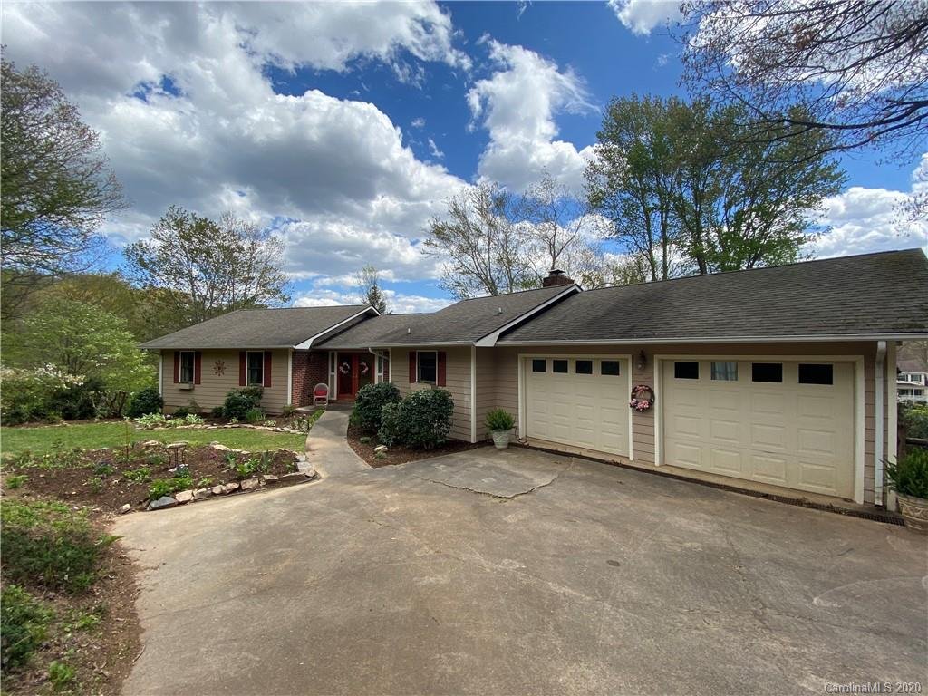 Property image 1 at 68 Wenlock Way, Waynesville, NC 28785