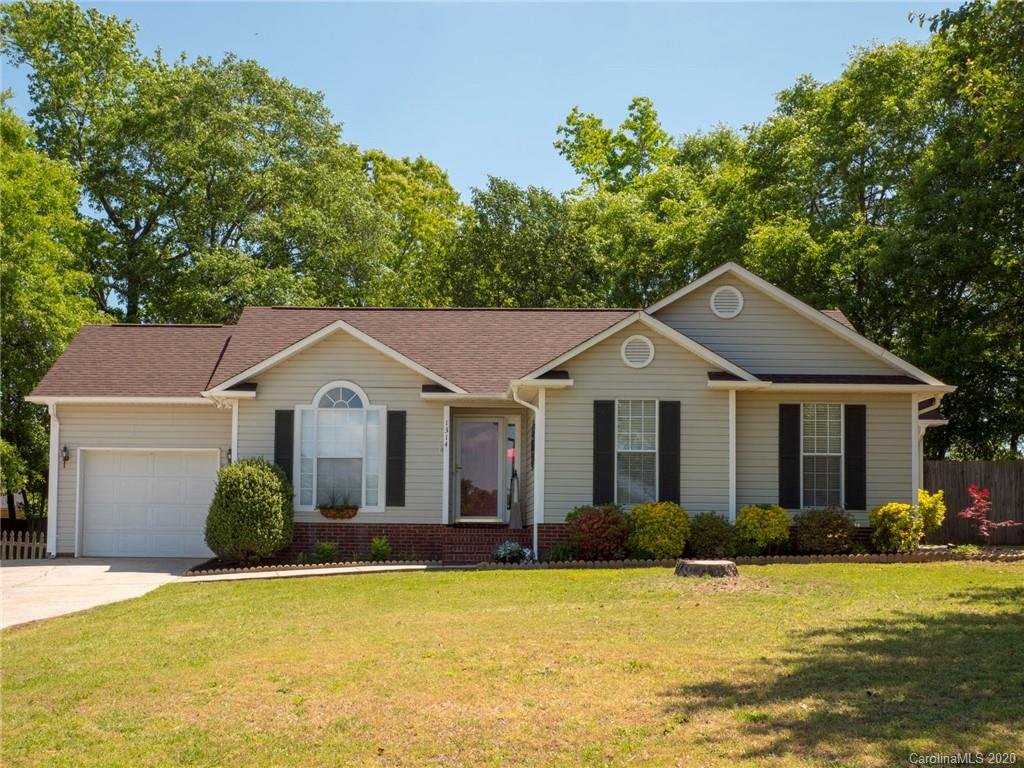 Property image 1 at 1314 Holley Knoll Lane, Fort Mill, SC 29715