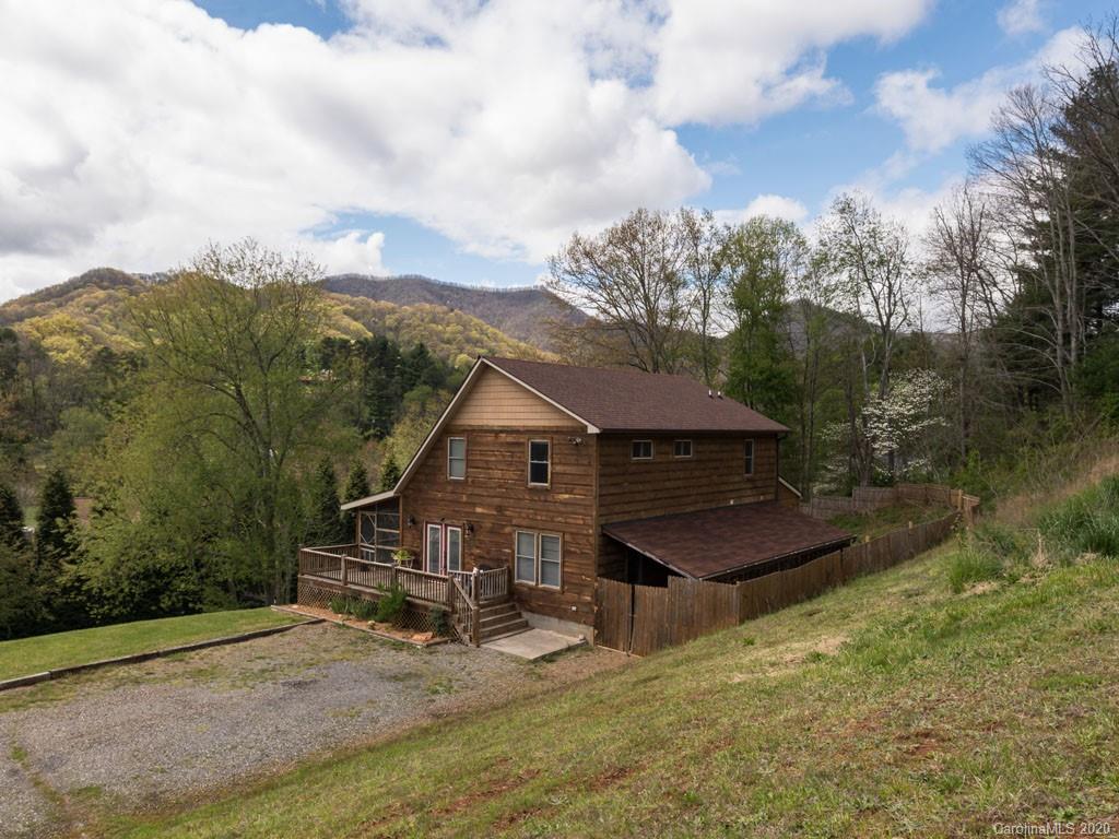 Property image 1 at 25 Sandalwood Lane, Canton, NC 28716